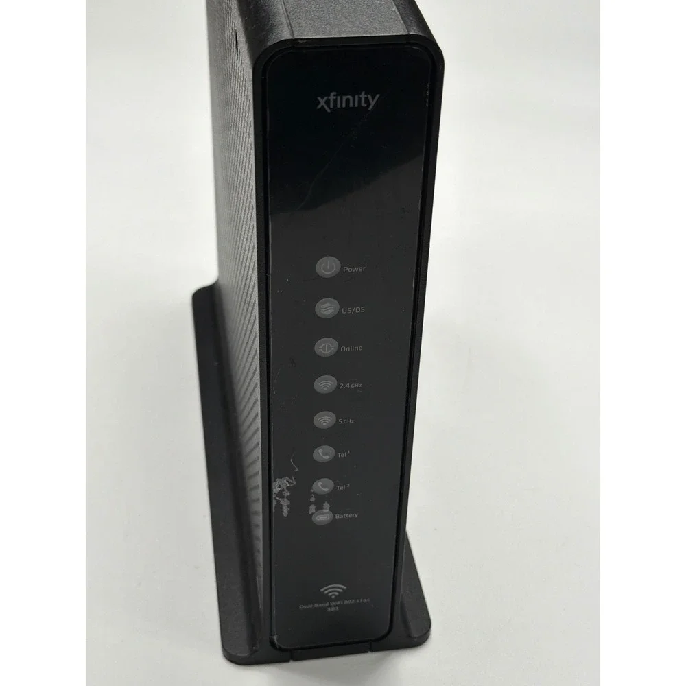 Xfinity Cisco DPC3941 DOCSIS 3 0 Cable Modem WiFi Router Gateway - Picture 2 of 7